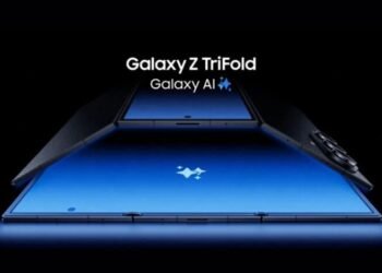 سامسونج تكشف عن Galaxy Z TriFold أول هاتف ثلاثي الطي بشاشة 10 إنش