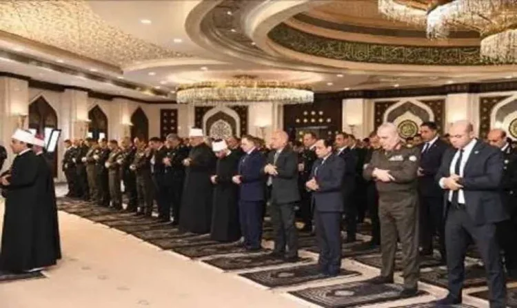 وزير الداخلية والأوقاف ومحافظ القاهرة يؤدون صلاة الجمعة