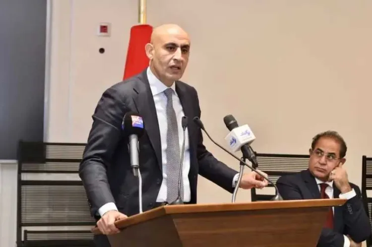 تشريعات مرتقبة لحماية الأطفال من محتوى التواصل الضار ومنصة تعليمية وباقة إنترنت مخصصة للطلاب