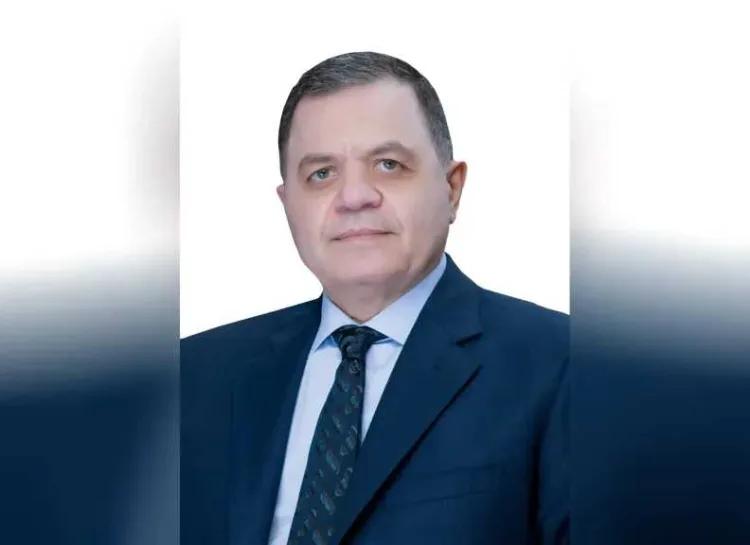 وزير الداخلية يهنئ الرئيس السيسي وقيادات القوات المسلحة بذكرى انتصار العاشر من رمضان