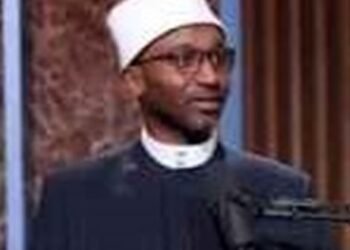 هل تبرير الحرام بسبب ضيق الظروف مقبول؟.. الداعية الإسلامي يوسف سفاني يوضح