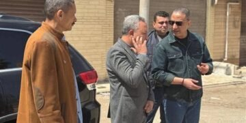 محافظ الجيزة يجازي رئيس مدينة الصف بعد مشاهدته لتجمعات للقمامة