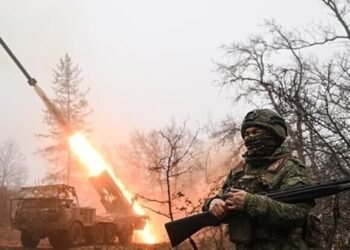 الدفاع الروسية: تصفية 950 جنديا أوكرانيا خلال يوم.. واستهداف مواقع الطاقة