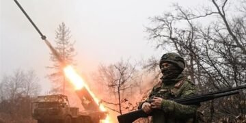 الدفاع الروسية: تصفية 950 جنديا أوكرانيا خلال يوم.. واستهداف مواقع الطاقة