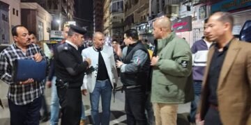 لليوم الثاني.. حملات مكثفة بطهطا لتطبيق مواعيد الغلق وترشيد استهلاك الكهرباء