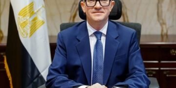 وزير التخطيط: الاقتصاد المصري حقق نموًا 5.3% بالنصف الأول.. وخطة استثمارات بـ3.7 تريليون