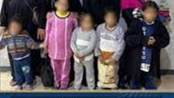 الداخلية تضبط 10 متهمين بينهم سيدات لاستغلالهم أطفالا في أعمال التسول بالجيزة