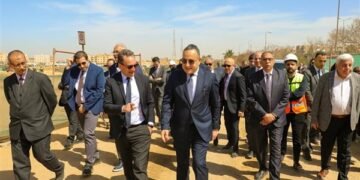 وزير التعليم العالي يتفقد أعمال الحرم الجديد للجامعة الأهلية الفرنسية