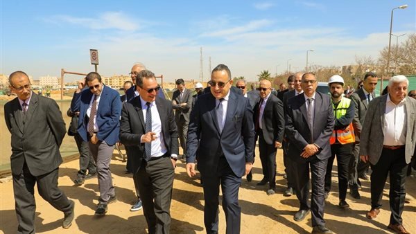 وزير التعليم العالي يتفقد أعمال الحرم الجديد للجامعة الأهلية الفرنسية