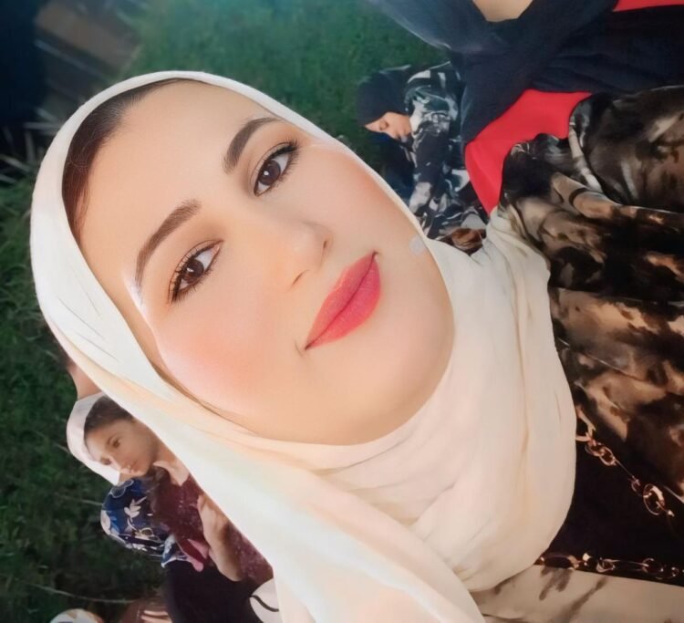 شيماء محمد المنشاوي تخطف الأنظار في كفر صقر.. رحلة نجاح خبيرة تجميل بدأت منذ الطفولة